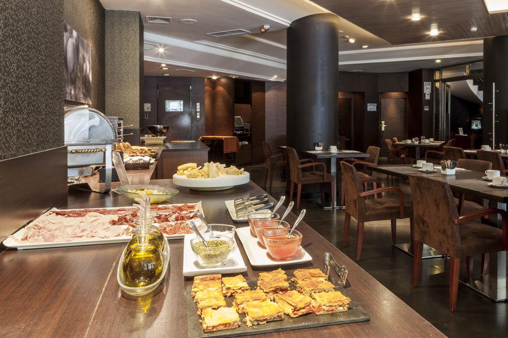AC Hotel Carlton Madrid Exterior foto