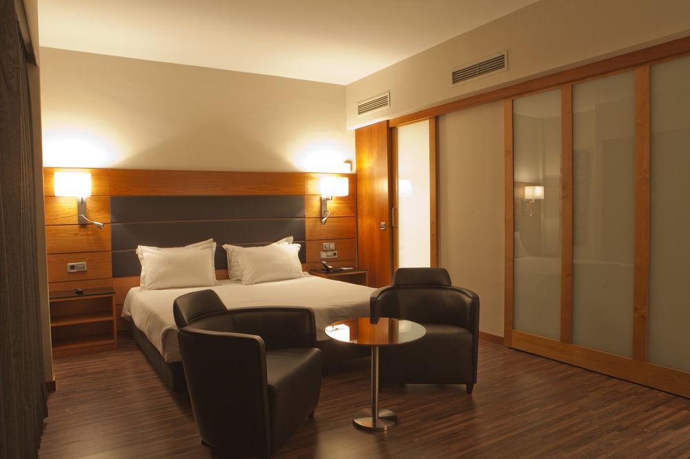 AC Hotel Carlton Madrid Exterior foto